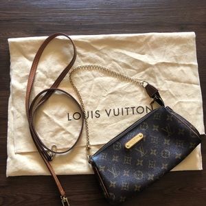 Lv eva clutch